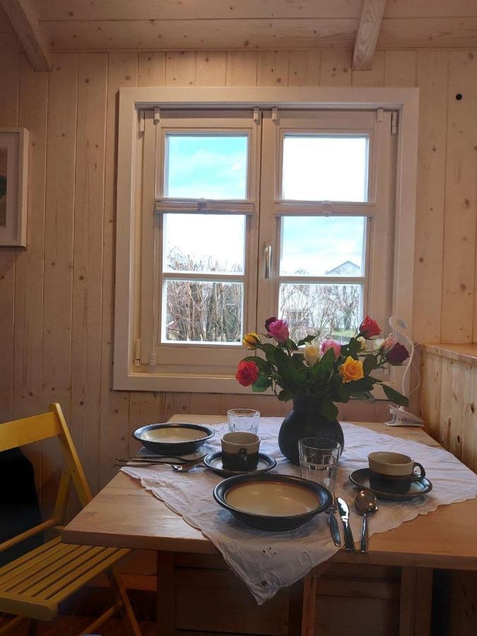 Gemuetliche Gaestezimmer In Einem Neu Sanierten Fachwerkhaus Sachsenheim Εξωτερικό φωτογραφία
