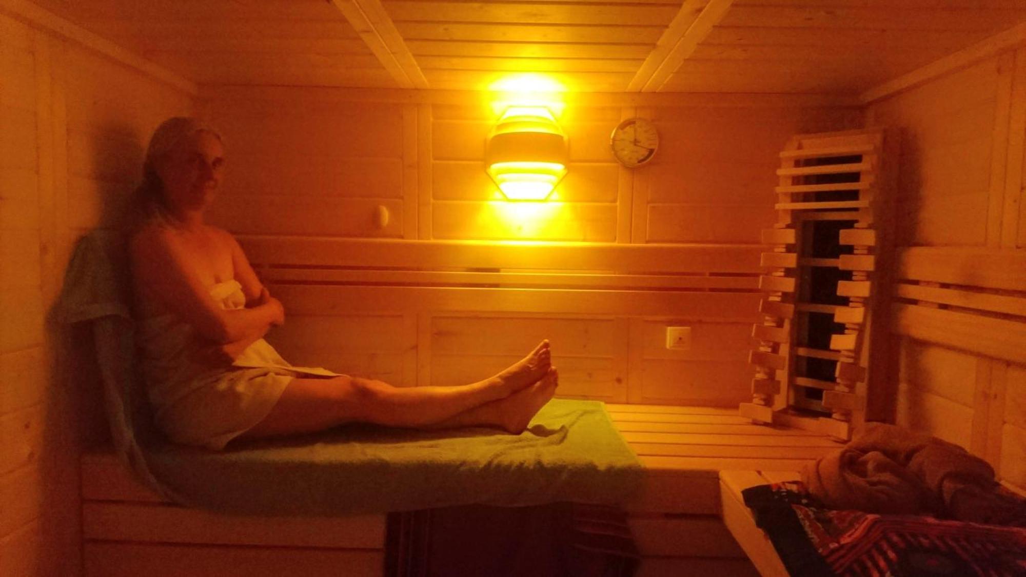 Gemuetliche Gaestezimmer In Einem Neu Sanierten Fachwerkhaus Sachsenheim Εξωτερικό φωτογραφία